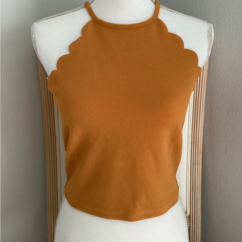 SHEIN tank scalloped edge top EUC - Picture 3 of 8